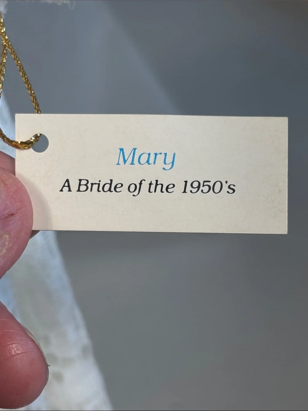 Danberry Mint Mary Bride of the 1950s Porcelain Doll w Tag Lace Wedding Dress